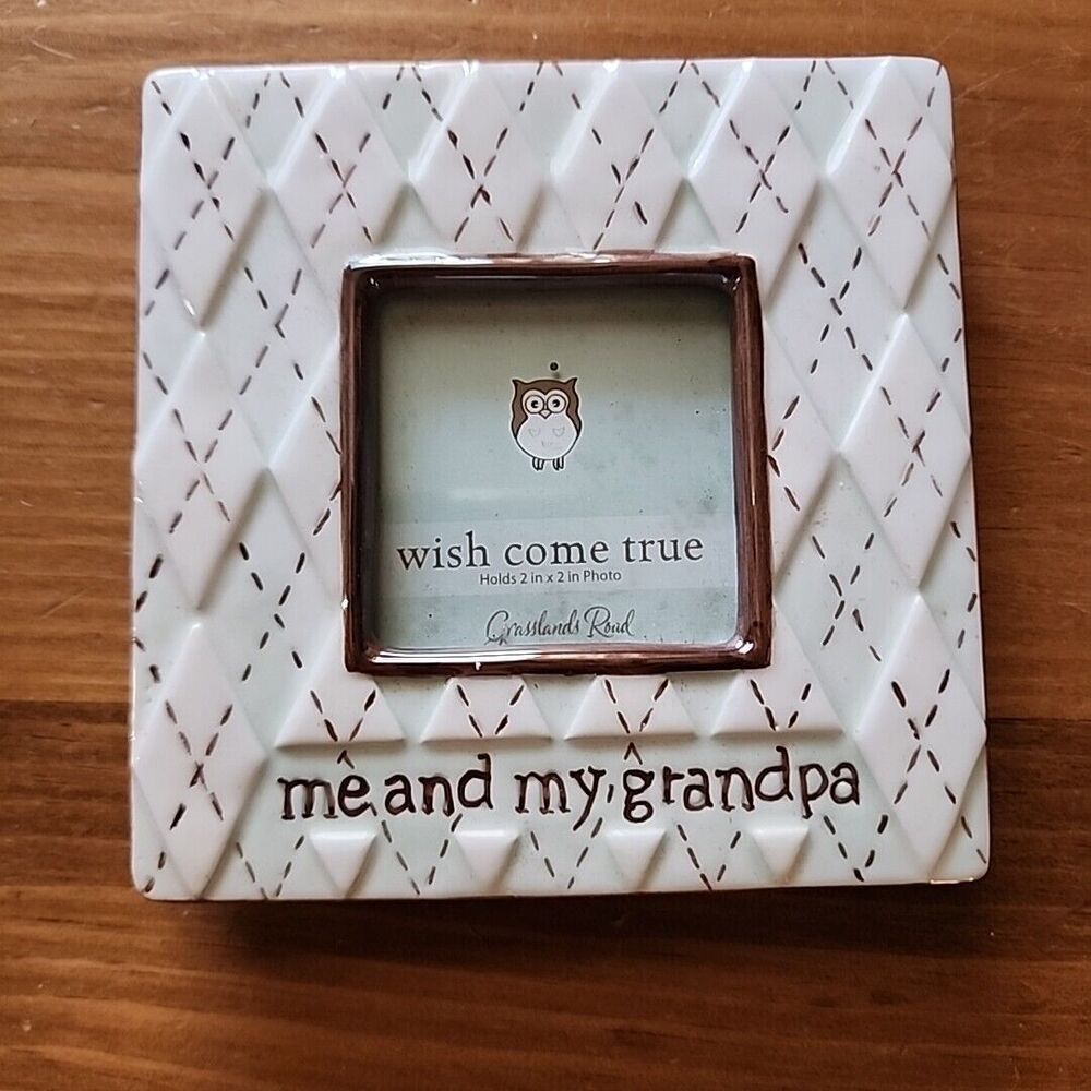 Grasslands Road - me and my grandpa - Picture Frame Easel Magnet Brn Grn  4"×4"